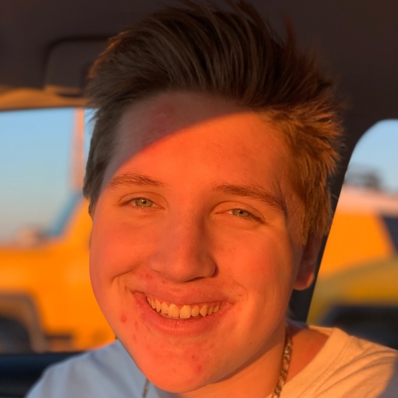 Meet your Posher, James - Picture 1 of 1